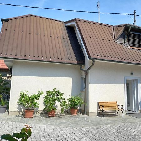 Stara Jezica Apartments With Wifi Liubliana Exterior foto